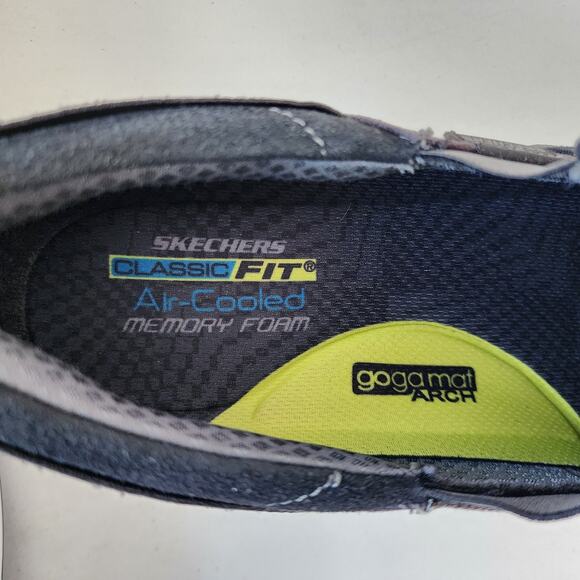 Skechers Shoes Mens Size 13 Slip On Loafer Black Classic Fit Air Cooled Comfort - Picture 9 of 10